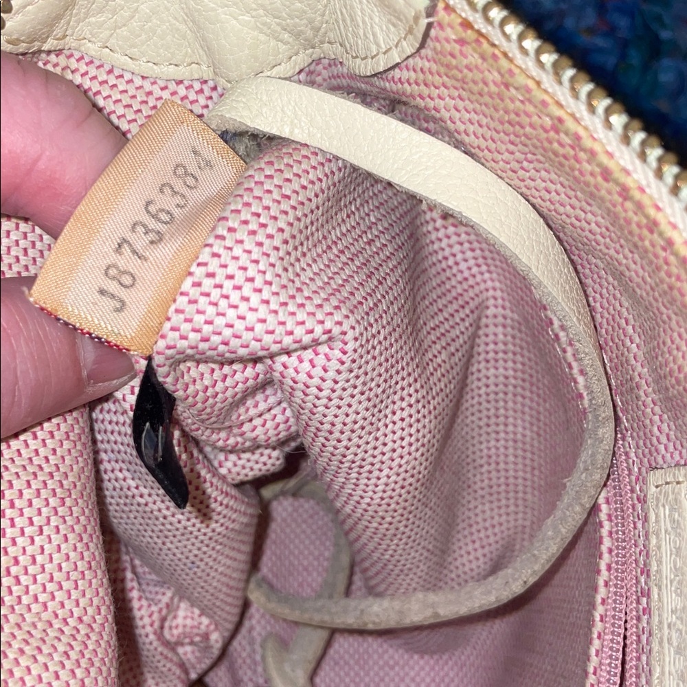 Dooney & Bourke Yellow Shoulder Bag with Green Bow - Picture 10 of 16